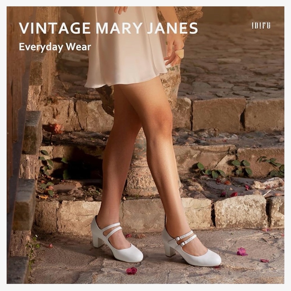 IDIFU Vintage White Mary Jane Heels